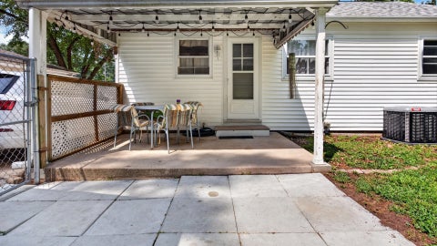 Tiny photo for 1513 N Linden Street, Bloomington, IL 61701 (MLS # 12711162)