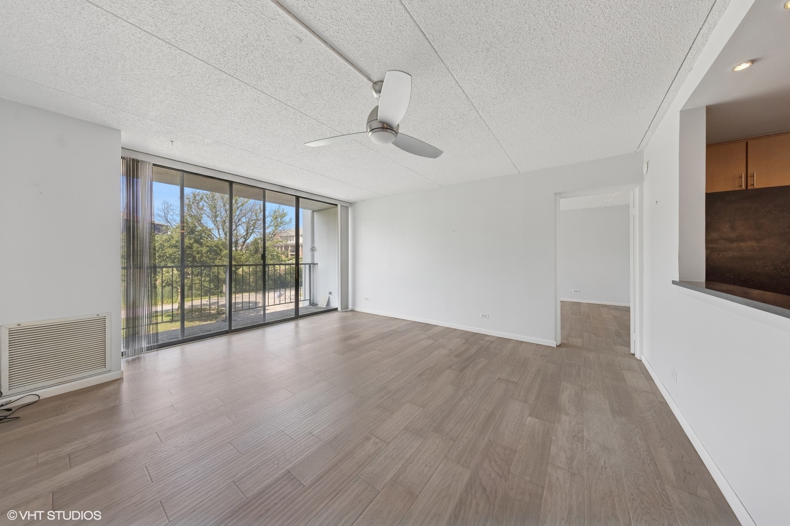 2015 S Finley Road 304