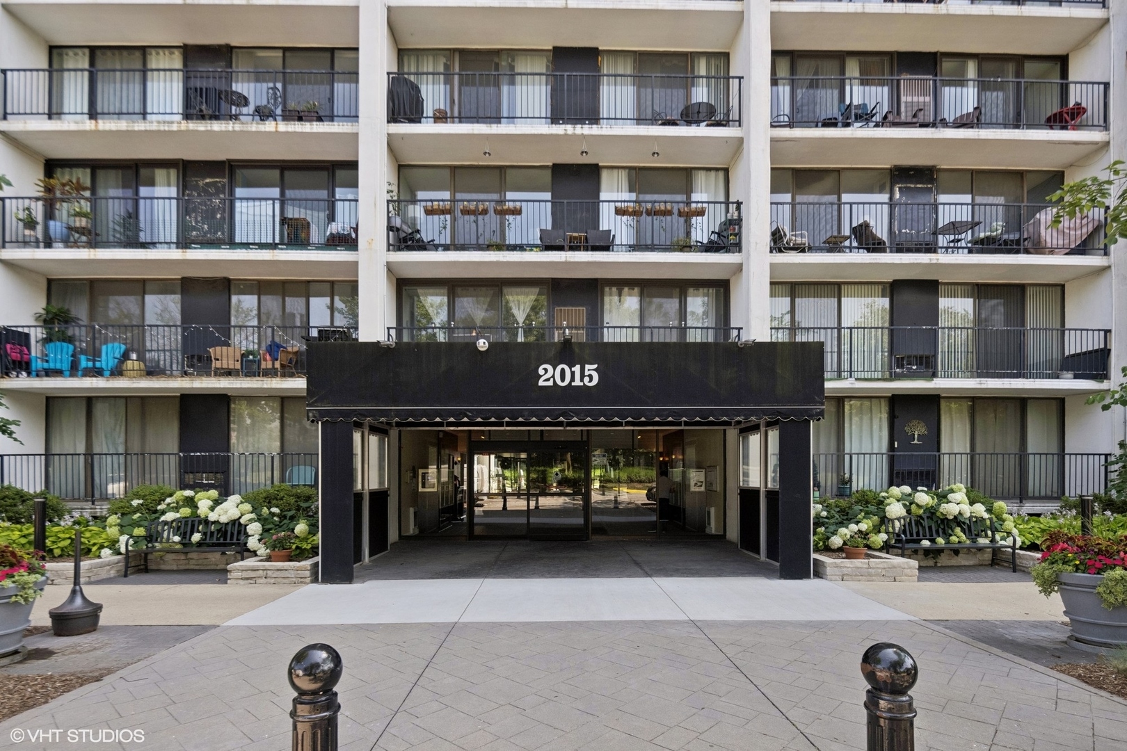 2015 S Finley Road 304