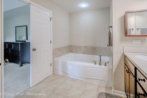 Tiny photo for 4062 POMPTON Avenue, Elgin, IL 60124 (MLS # 12729058)