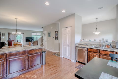 Tiny photo for 4062 POMPTON Avenue, Elgin, IL 60124 (MLS # 12729058)