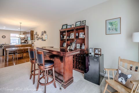 Tiny photo for 4062 POMPTON Avenue, Elgin, IL 60124 (MLS # 12729058)