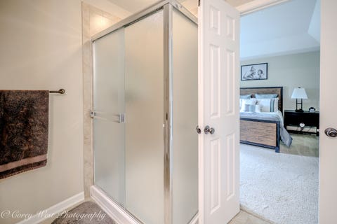 Tiny photo for 4062 POMPTON Avenue, Elgin, IL 60124 (MLS # 12729058)
