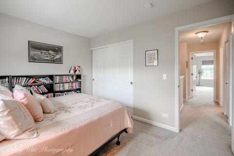 Tiny photo for 4062 POMPTON Avenue, Elgin, IL 60124 (MLS # 12729058)