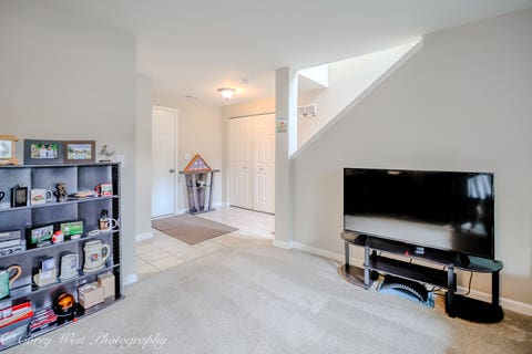 Tiny photo for 4062 POMPTON Avenue, Elgin, IL 60124 (MLS # 12729058)