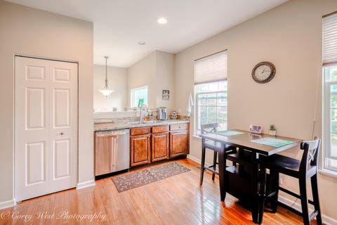 Tiny photo for 4062 POMPTON Avenue, Elgin, IL 60124 (MLS # 12729058)