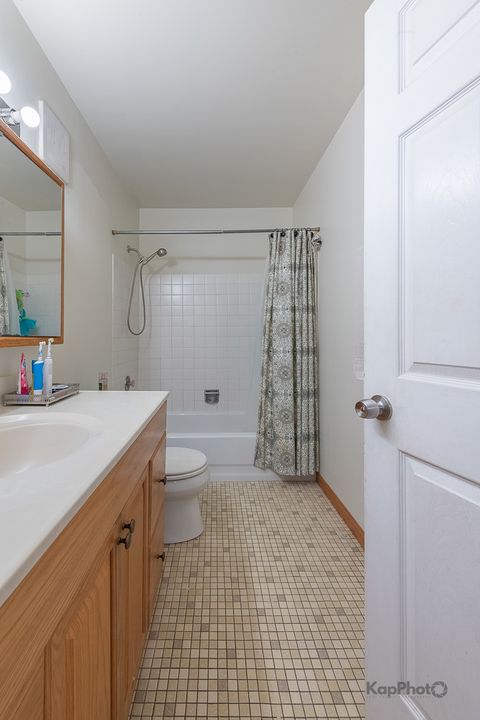 Tiny photo for 729 Limerick Lane #2D, Schaumburg, IL 60193 (MLS # 12660885)