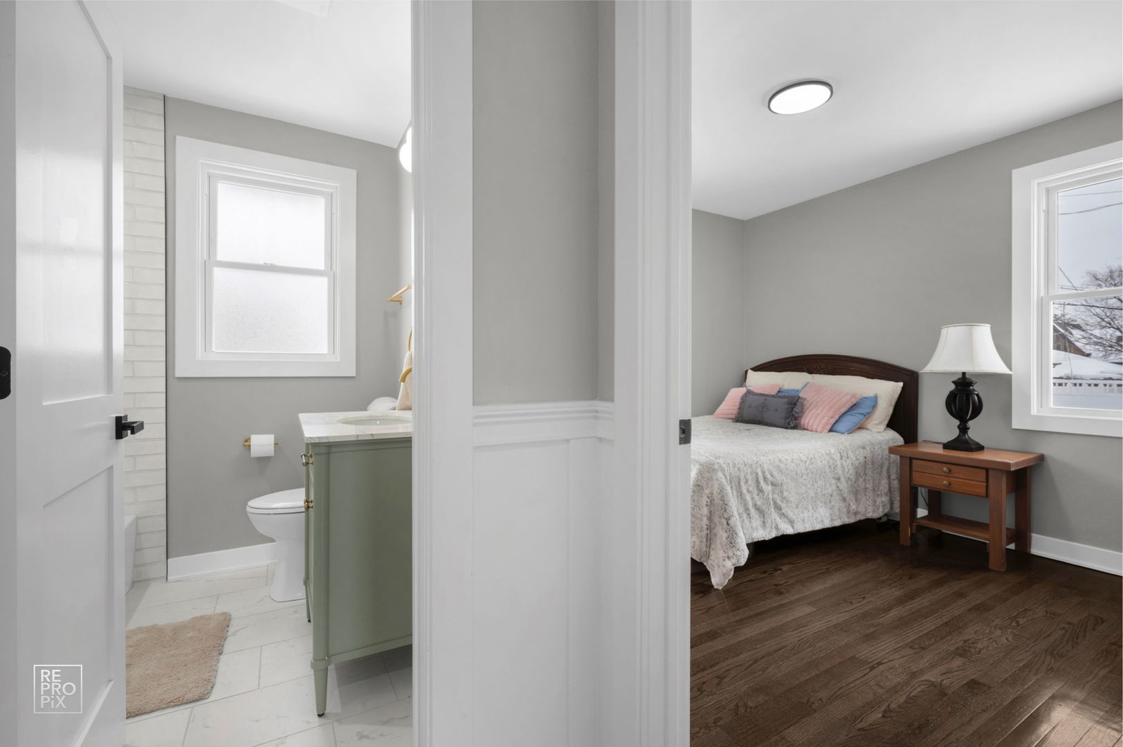 9133 Oak Park Avenue