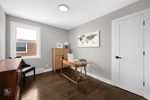 Tiny photo for 9133 Oak Park Avenue, Morton Grove, IL 60053 (MLS # 12597038)