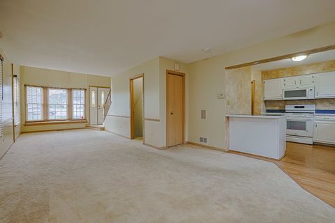 Tiny photo for 34395 SADDLE Court #0, Gurnee, IL 60031 (MLS # 12477107)