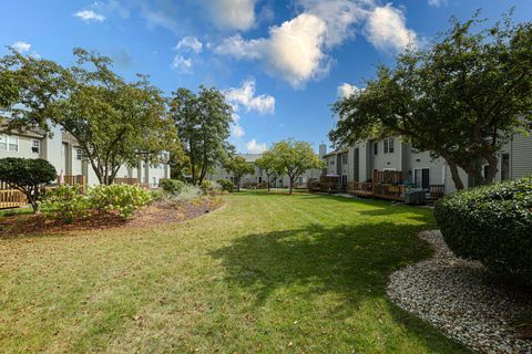 Tiny photo for 34395 SADDLE Court #0, Gurnee, IL 60031 (MLS # 12477107)