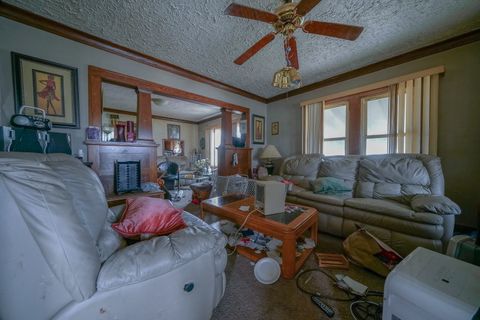 Tiny photo for 1522 Chestnut Street, Rockford, IL 61102 (MLS # 12524944)