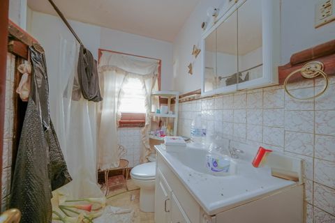 Tiny photo for 1522 Chestnut Street, Rockford, IL 61102 (MLS # 12524944)