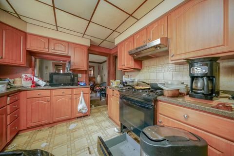 Tiny photo for 1522 Chestnut Street, Rockford, IL 61102 (MLS # 12524944)