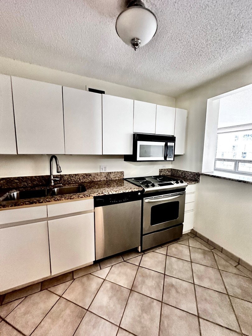 440 N WABASH Avenue 1704