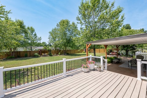 Tiny photo for 923 Sycamore Road, Carbondale, IL 62901 (MLS # 12689622)