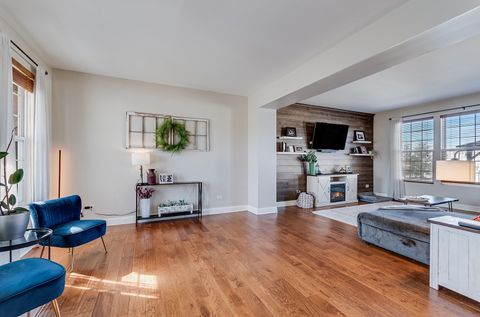 Tiny photo for 311 Austin Drive, Shorewood, IL 60404 (MLS # 12556707)