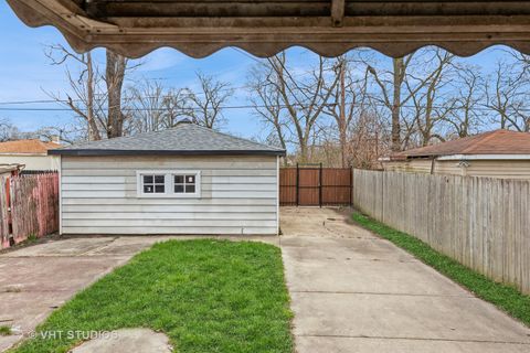 Tiny photo for 14913 Leavitt Avenue, Harvey, IL 60426 (MLS # 12508642)