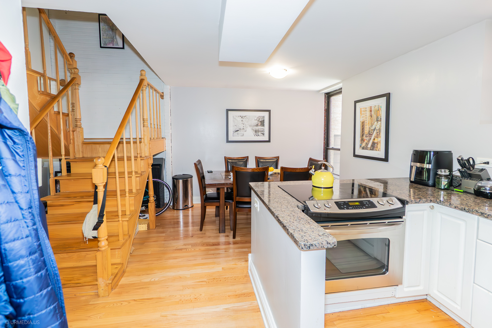 636 W Webster Avenue 103