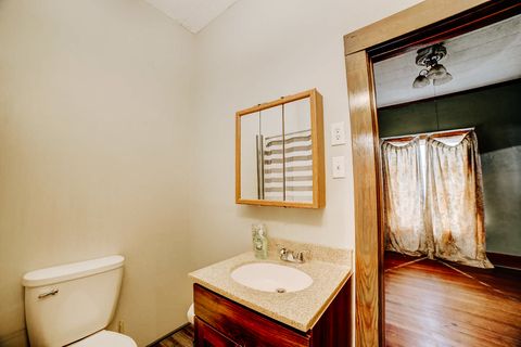 Tiny photo for 300 N Axtel Avenue, Milford, IL 60953 (MLS # 12501330)