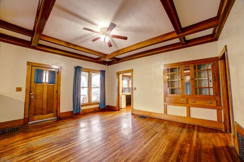 Tiny photo for 300 N Axtel Avenue, Milford, IL 60953 (MLS # 12501330)