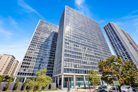 Photo of 340 W Diversey Parkway #2718, Chicago, IL 60657 (MLS # 12488830)