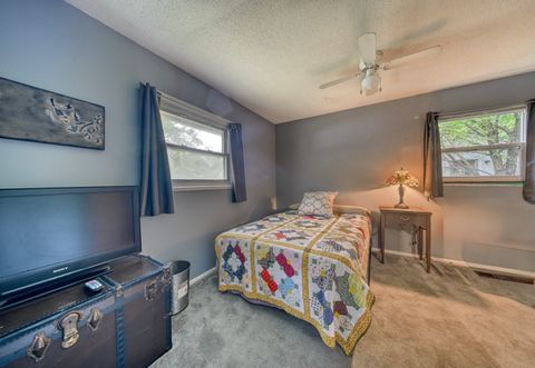 Tiny photo for 2417 E Green Street, Urbana, IL 61802 (MLS # 12430483)