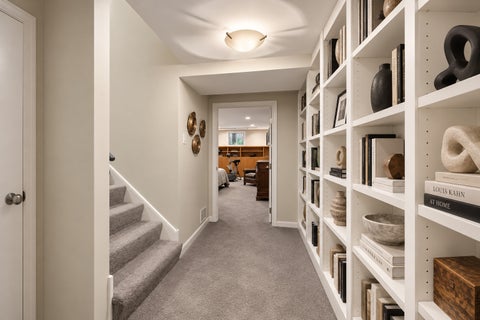 Tiny photo for 2452 N Janssen Avenue, Chicago, IL 60614 (MLS # 12709204)
