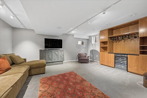 Tiny photo for 2452 N Janssen Avenue, Chicago, IL 60614 (MLS # 12709204)
