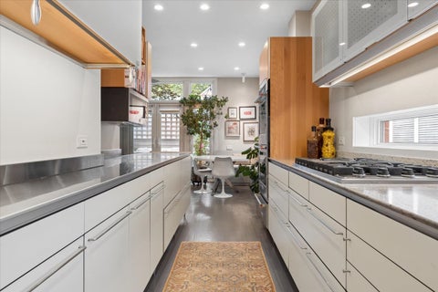 Tiny photo for 2452 N Janssen Avenue, Chicago, IL 60614 (MLS # 12709204)