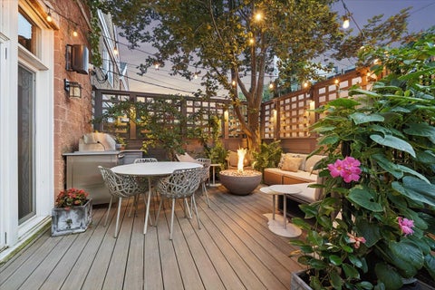 Tiny photo for 2452 N Janssen Avenue, Chicago, IL 60614 (MLS # 12709204)