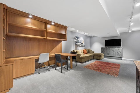 Tiny photo for 2452 N Janssen Avenue, Chicago, IL 60614 (MLS # 12709204)