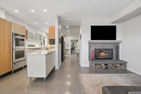 Tiny photo for 2452 N Janssen Avenue, Chicago, IL 60614 (MLS # 12709204)
