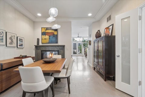 Tiny photo for 2452 N Janssen Avenue, Chicago, IL 60614 (MLS # 12709204)