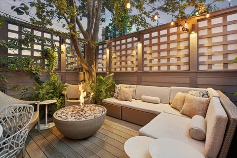 Tiny photo for 2452 N Janssen Avenue, Chicago, IL 60614 (MLS # 12709204)