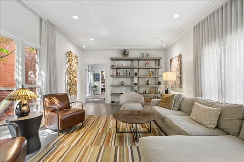 Tiny photo for 2452 N Janssen Avenue, Chicago, IL 60614 (MLS # 12709204)