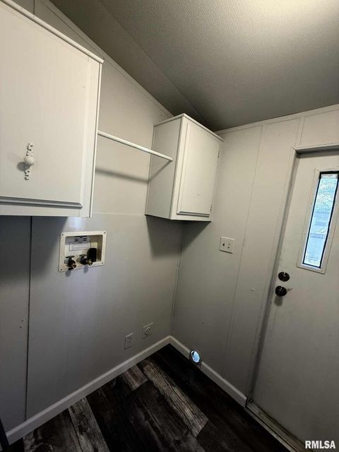 Tiny photo for 73 Grassy, Carbondale, IL 62901 (MLS # QC4267559)