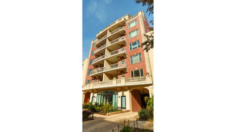 508 W Melrose Street PH-W Chicago IL 60657