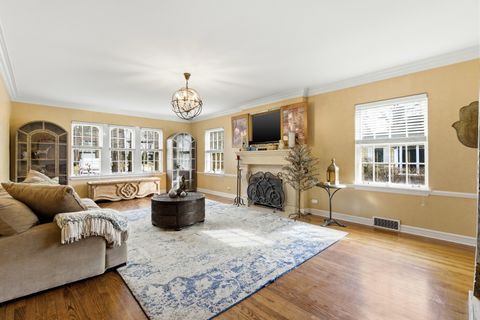 Tiny photo for 1430 Keystone Avenue, River Forest, IL 60305 (MLS # 12575141)