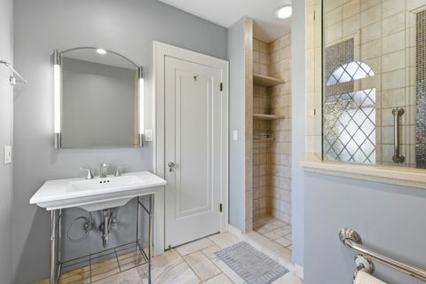 Tiny photo for 1430 Keystone Avenue, River Forest, IL 60305 (MLS # 12575141)