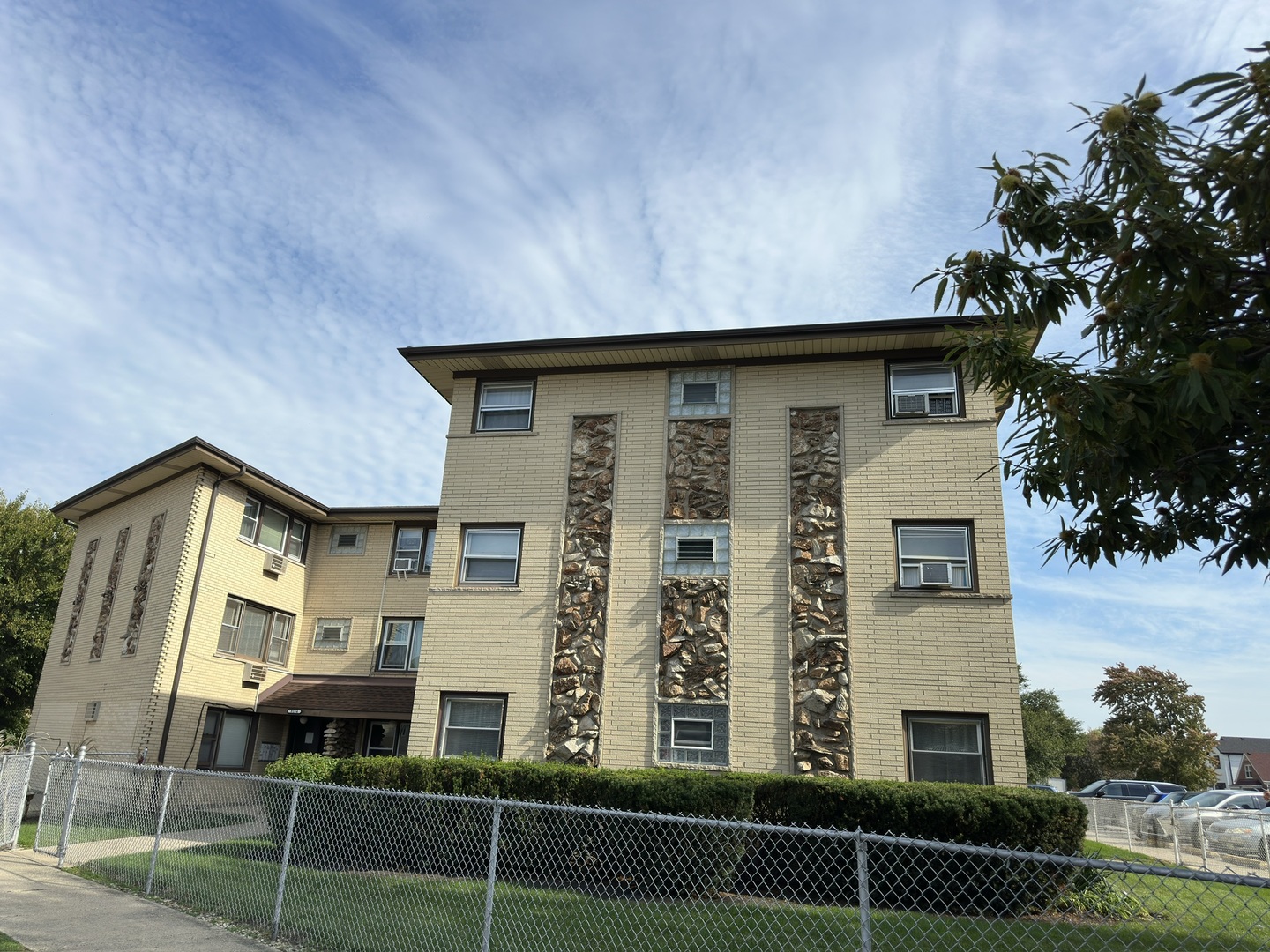 8164 W Forest Preserve Avenue 2N