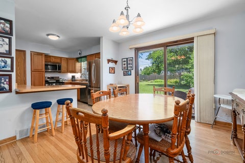 Tiny photo for 1407 Washington Street, Lake In The Hills, IL 60156 (MLS # 12677350)