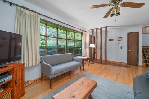 Tiny photo for 1407 Washington Street, Lake In The Hills, IL 60156 (MLS # 12677350)