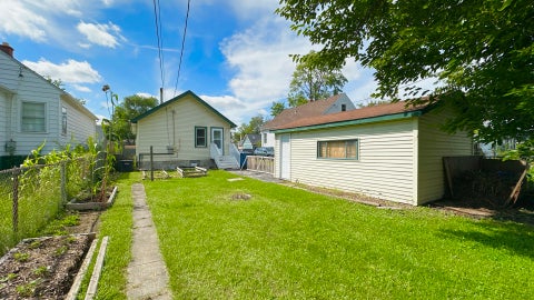 Tiny photo for 15031 Hamlin Avenue, Midlothian, IL 60445 (MLS # 12675116)