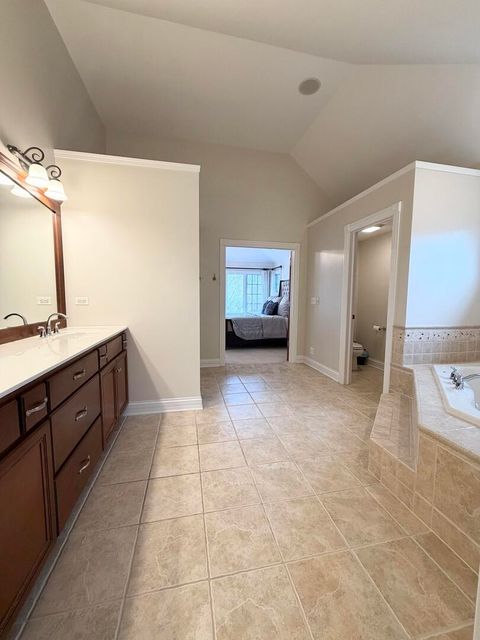 Tiny photo for 822 Waters Edge Drive, South Elgin, IL 60177 (MLS # 12619584)