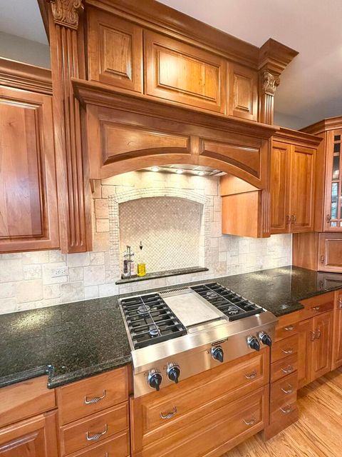 Tiny photo for 822 Waters Edge Drive, South Elgin, IL 60177 (MLS # 12619584)