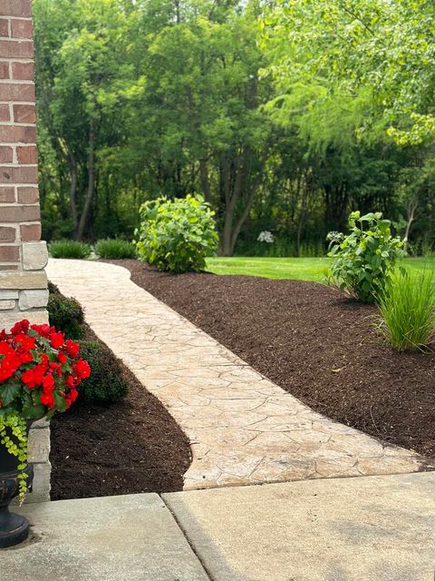 Tiny photo for 822 Waters Edge Drive, South Elgin, IL 60177 (MLS # 12619584)