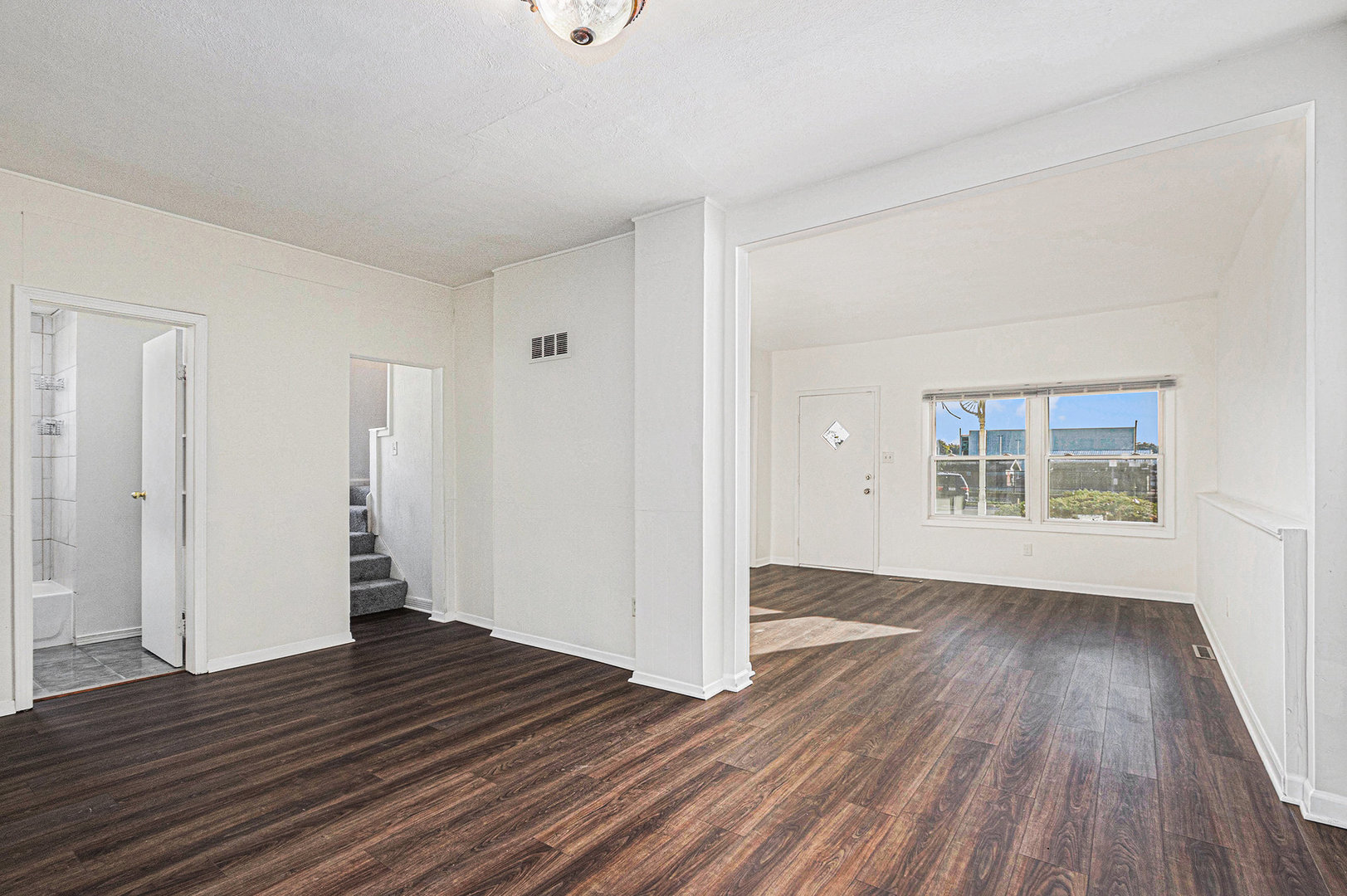 18508 CHICAGO Avenue