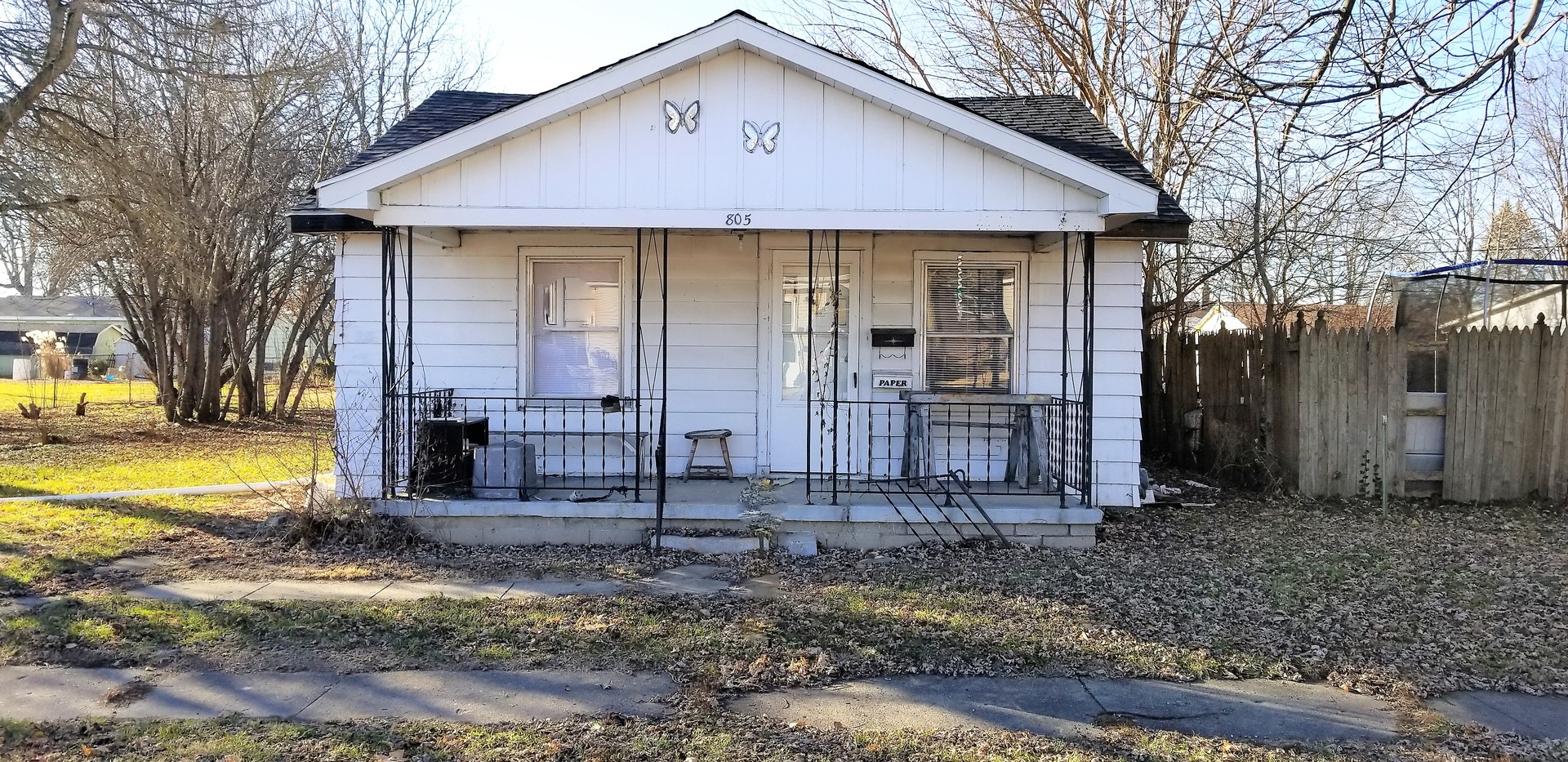 Photo 1 of 22 — 805 Central Avenue, TILTON, IL 61833