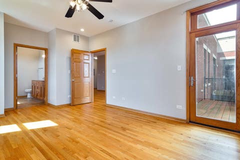 Tiny photo for 641 E Pershing Avenue #301, Chicago, IL 60653 (MLS # 12722570)